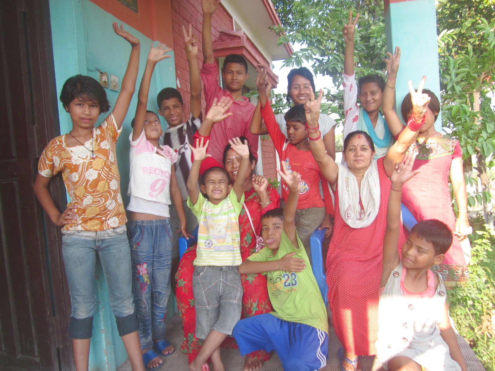 De kinderen van het kinderhuis in Duhabi